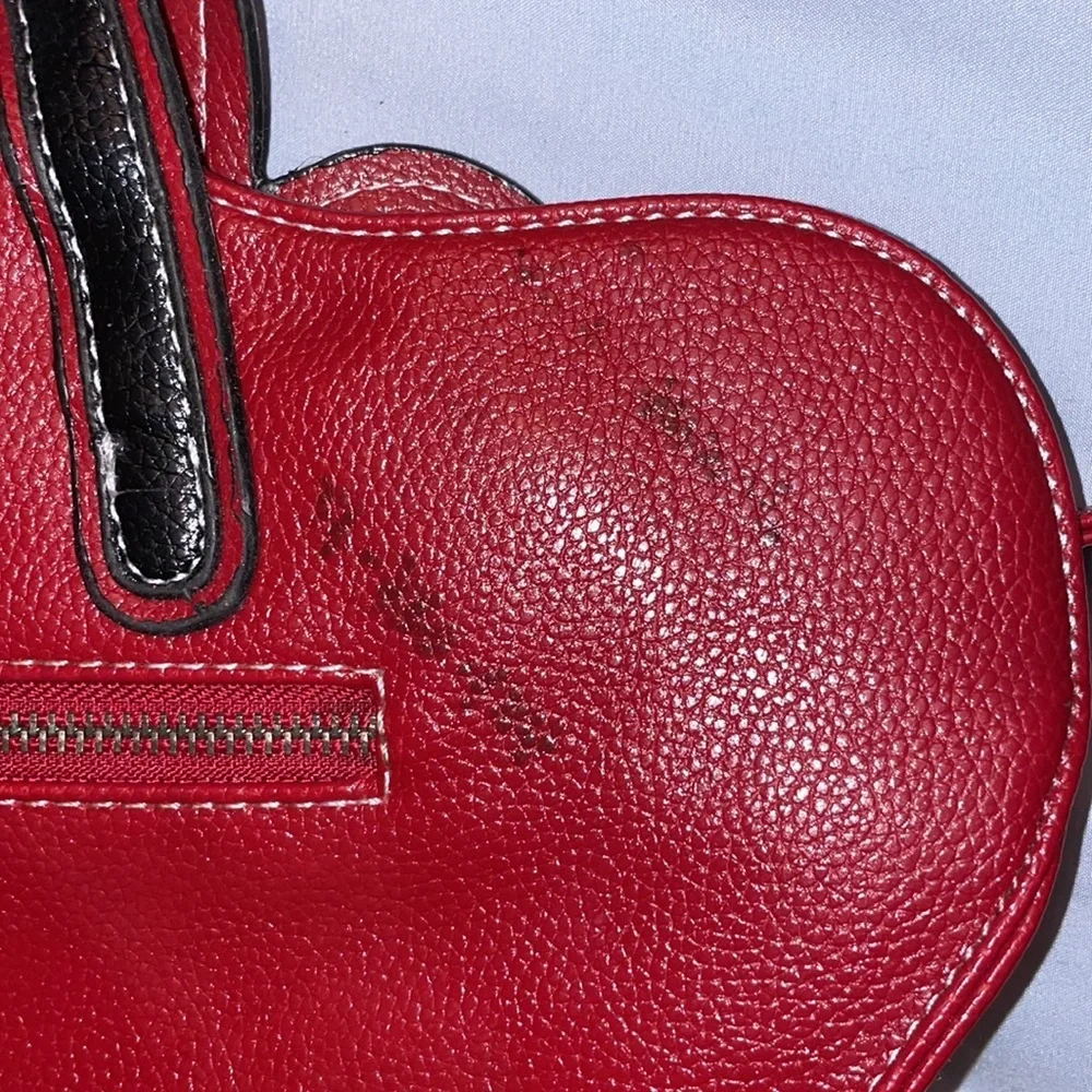 Disney inspired PLEATHER red bag purse medium crossbody travel Mickey Minnie fun - Picture 7 of 8